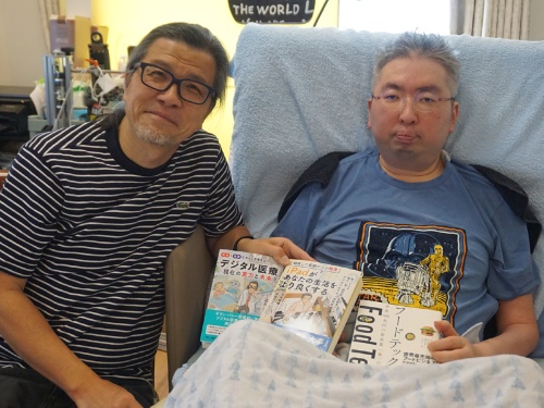 35年ぶりに高尾先生のご自宅を訪れ、感動の再会を果たした私と高尾先生