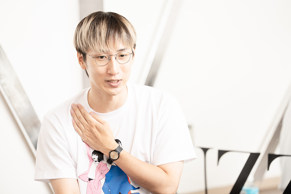 「本になって大丈夫かな」という気持ちが強かったと語る朝井さん
