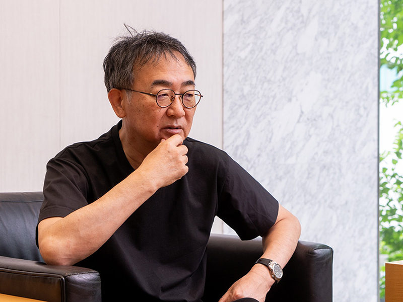 池井戸潤『ハヤブサ消防団　森へつづく道』　解けない謎がスピード感を生んだ