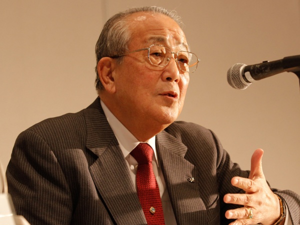 誰もが稲盛氏の言葉を求めていた(写真:アフロ)