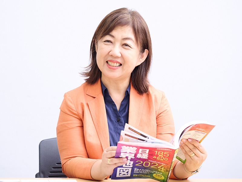 上田晶美　業界や企業への視野が広がる 就活に効く『日経業界地図』