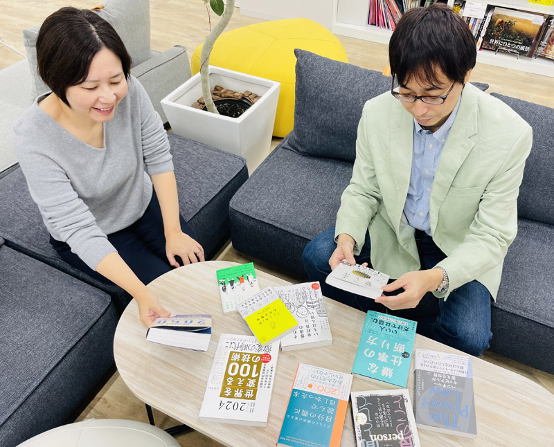 読書の秋、実りの秋、今年も「日経の本」は大豊作です
