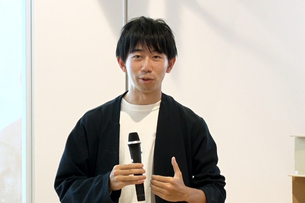 北嶋宏機さんは今年大学を卒業したばかり 北嶋宏機さんは今年大学を卒業したばかり