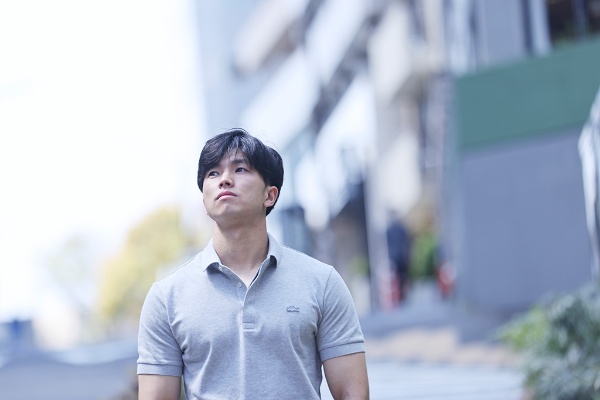 「今もまだ、目の前に膜が張ってあるような感覚。命の危険を感じない安全な場所で過ごせることが、ただただありがたい」