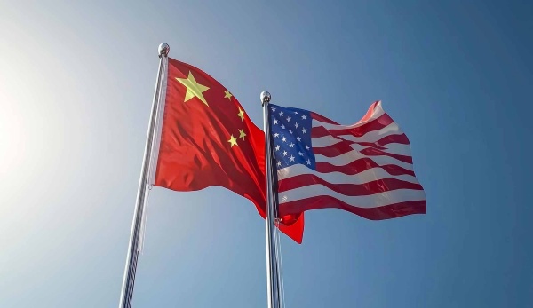 米中関係の悪化がもはや後戻りできない分水嶺を通過している。アジアで、政治状況が安定していて、投資家の権利も守られている日本が次なる投資先の候補となっている(写真:hekikuu/stock.adobe.com)