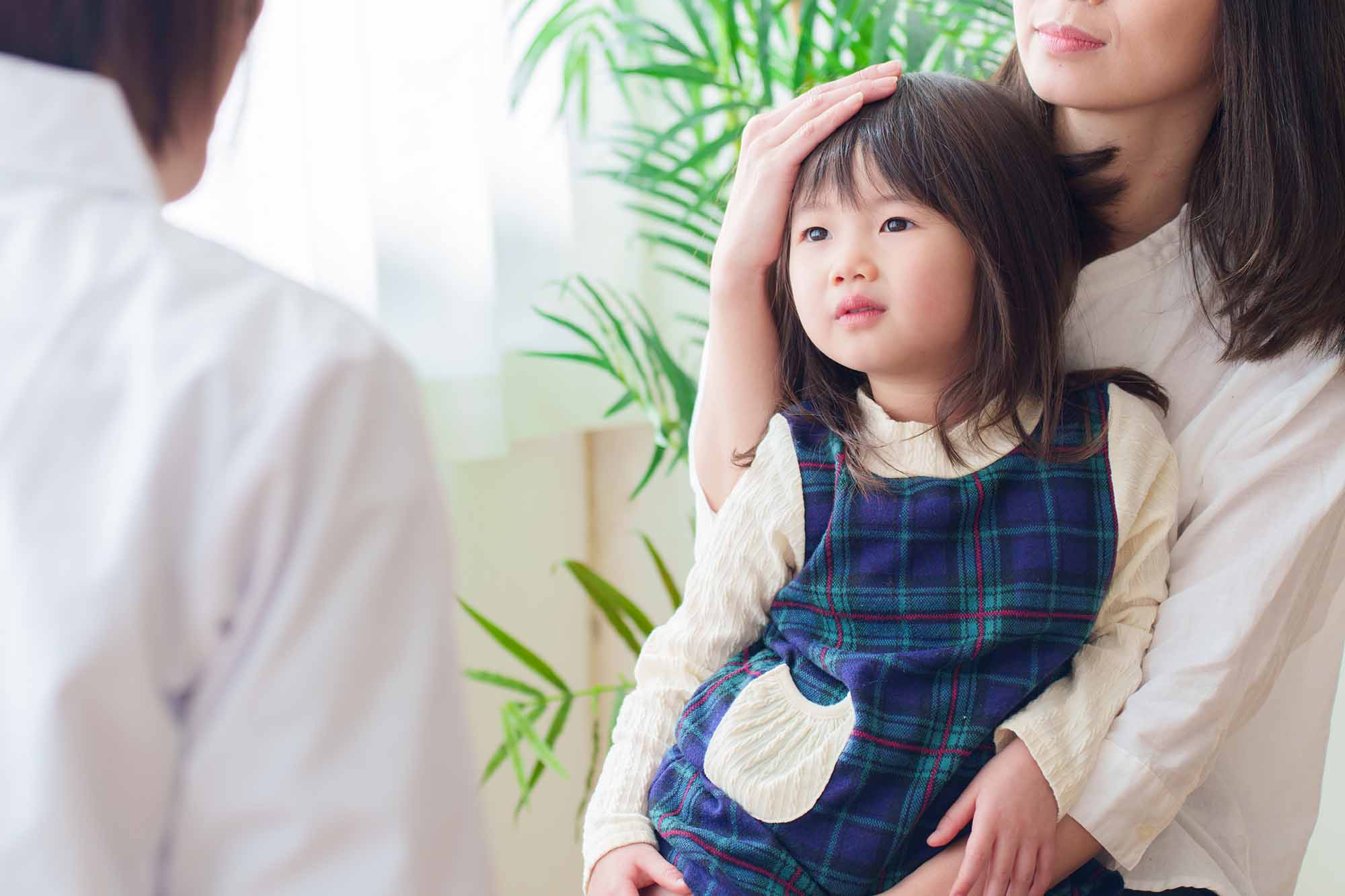 肝心なのは、必要な時に専門職のフォローが入ること、精査を受けられる環境にあること。（写真：taka／stock.adobe.com）