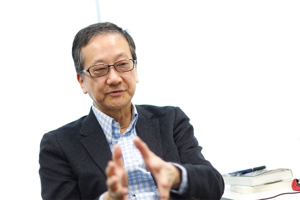 田中氏