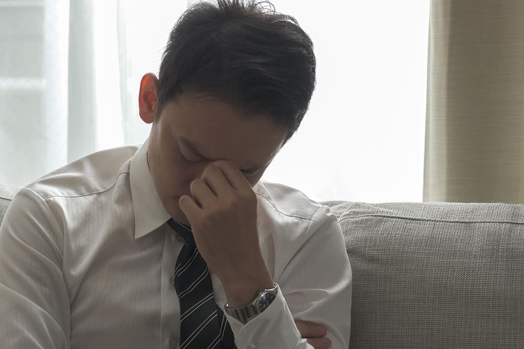 若い世代は、過去30年の低成長のツケを押し付けられてきた（写真／Shutterstock）