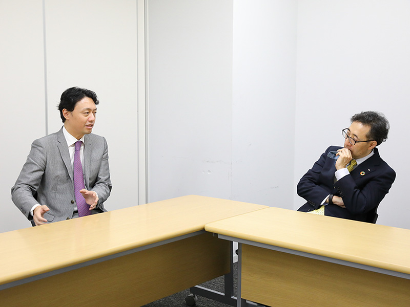 あえてAIを使わずに議事録を取る　仮説と予測の重要性