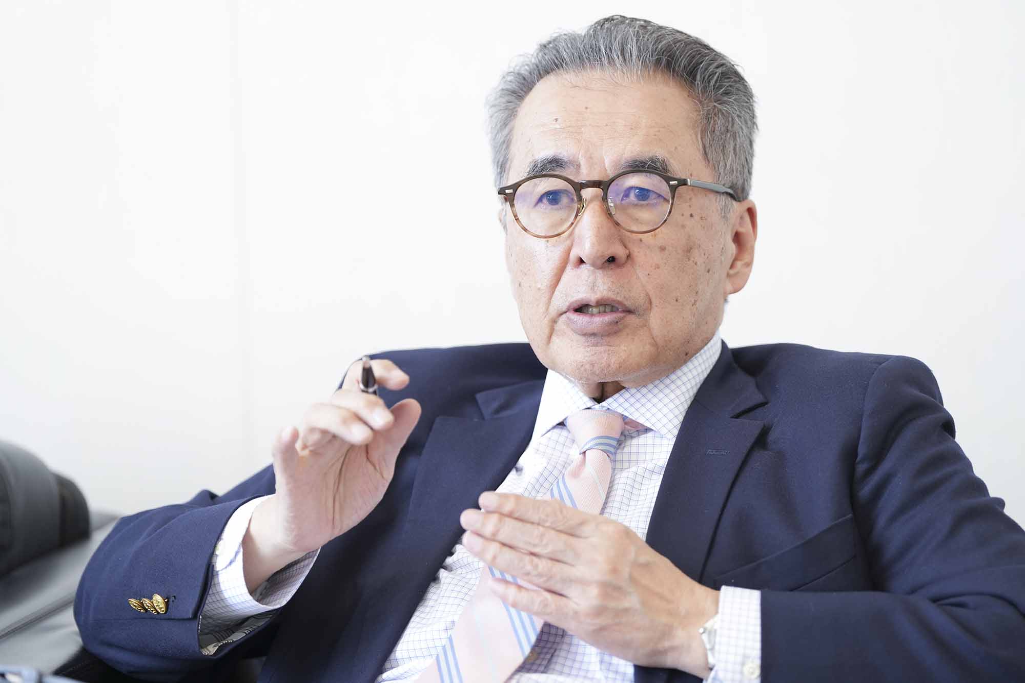 宮島英昭（みやじま・ひであき）氏