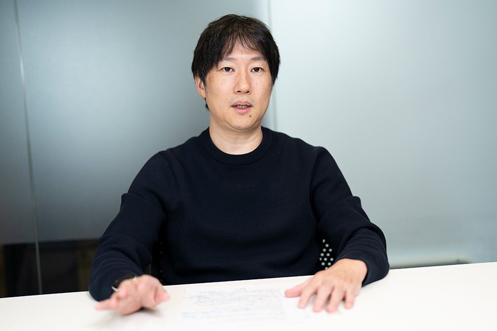 「相手に『この人は自分の話をちゃんと聞いていたのか？』と思われてしまっては、どんなに能弁をふるっても信頼は築けない」（安達氏）