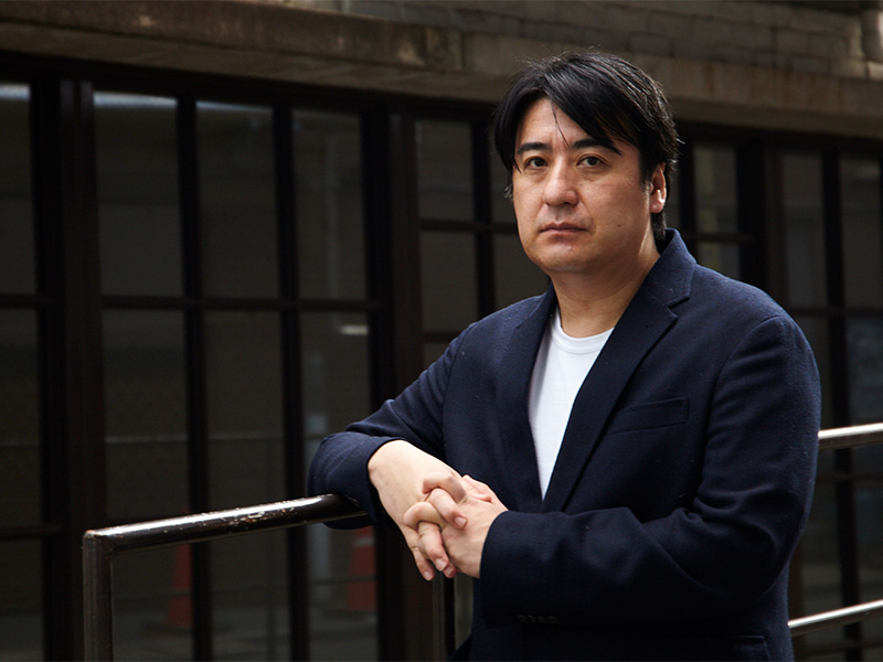 仕事術本が10万部ヒット　「ゴッドタン」仕掛け⼈・佐久間宣⾏氏