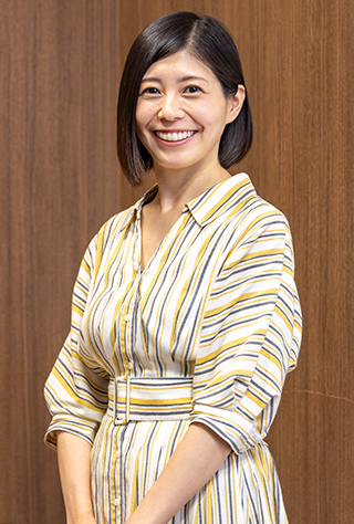 コミュニケーション学に基づいた英会話スクール・グロバリの代表も務める川﨑氏