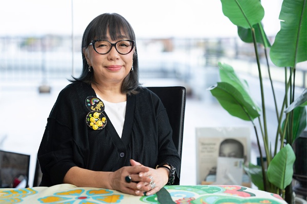 山田詠美氏