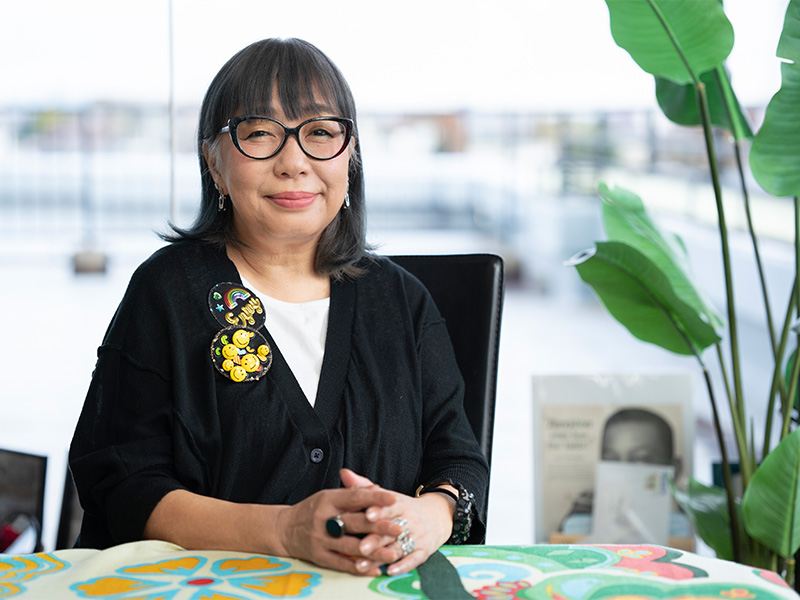 「虚構を支える根は作家の真実」自伝小説刊行の山田詠美氏に聞く