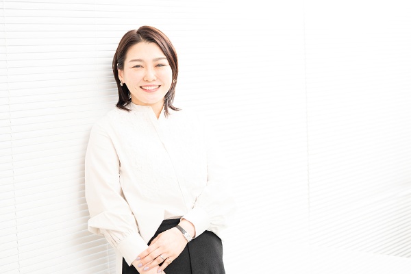 「SNSや動画と読書のあとの気持ち。不思議ですが、大きな違いだな、と常々感じています」 「SNSや動画と読書のあとの気持ち。不思議ですが、大きな違いだな、と常々感じています」
