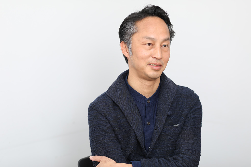「学生時代から東洋思想に関心がありました」と話す宍戸さん 「学生時代から東洋思想に関心がありました」と話す宍戸さん