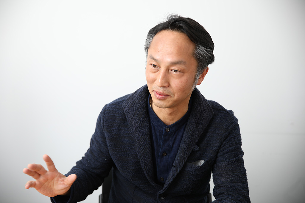 「外側と内側はつながっています」と話す宍戸さん 「外側と内側はつながっています」と話す宍戸さん