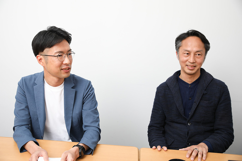 マーケティングZENをテーマとするセミナーやイベントも企画している田中さん(左)と宍戸さん(右) マーケティングZENをテーマとするセミナーやイベントも企画している田中さん(左)と宍戸さん(右)