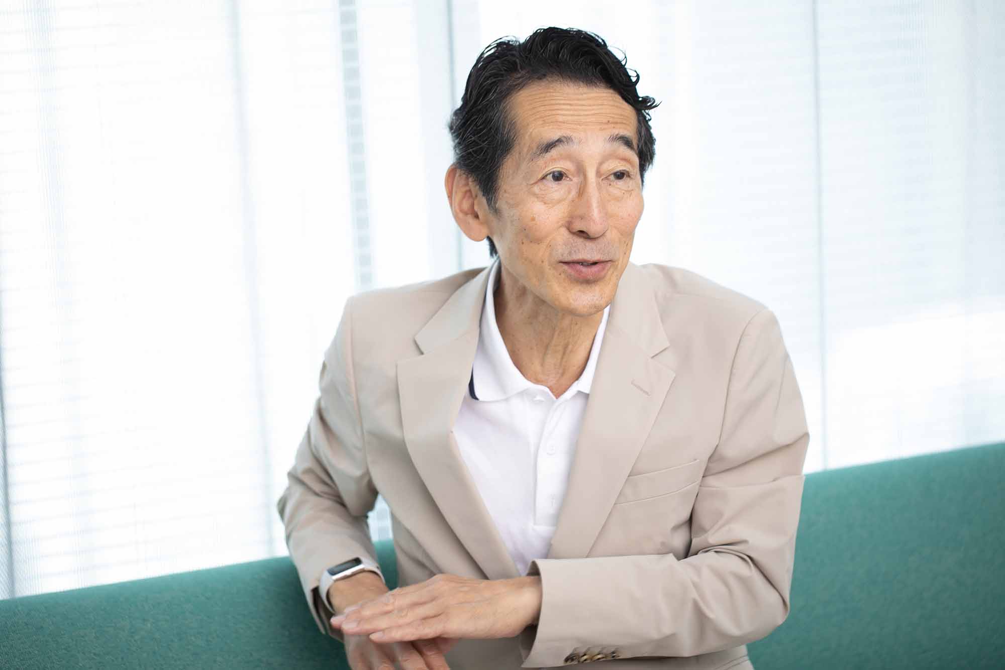「日本特有の『世間』という目が、個人のやりたい気持ちを妨げている」と語る一條和生さん