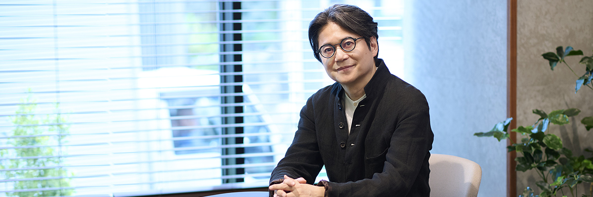 歌人・穂村弘　現代を生き抜くために読みたい本