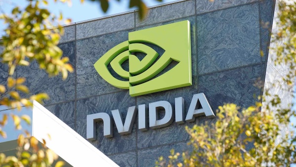 生成AIによる半導体特需を受けて株価が急騰した米エヌビディア(写真:日経クロステック)
