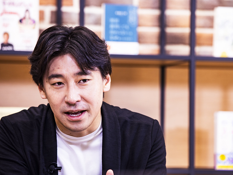 テレビ東京キャスター豊島晋作「あえて『不機嫌』で伝えてもいい」