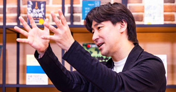 「失敗談」の生かし方を語る豊島晋作氏(写真:竹井俊晴)