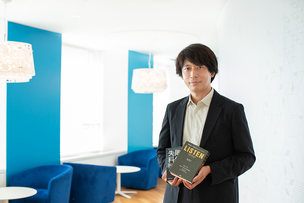 「失敗を恐れず、成長の糧にしてほしい」と言う新矢さん 「失敗を恐れず、成長の糧にしてほしい」と言う新矢さん