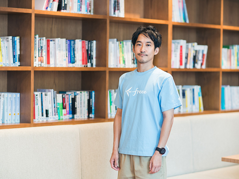 freee　「たけのこ人材」を育てるためのツバメ図書館