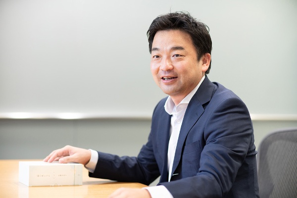 『一瞬の風になれ』を20回は読んだという武藤さん 『一瞬の風になれ』を20回は読んだという武藤さん