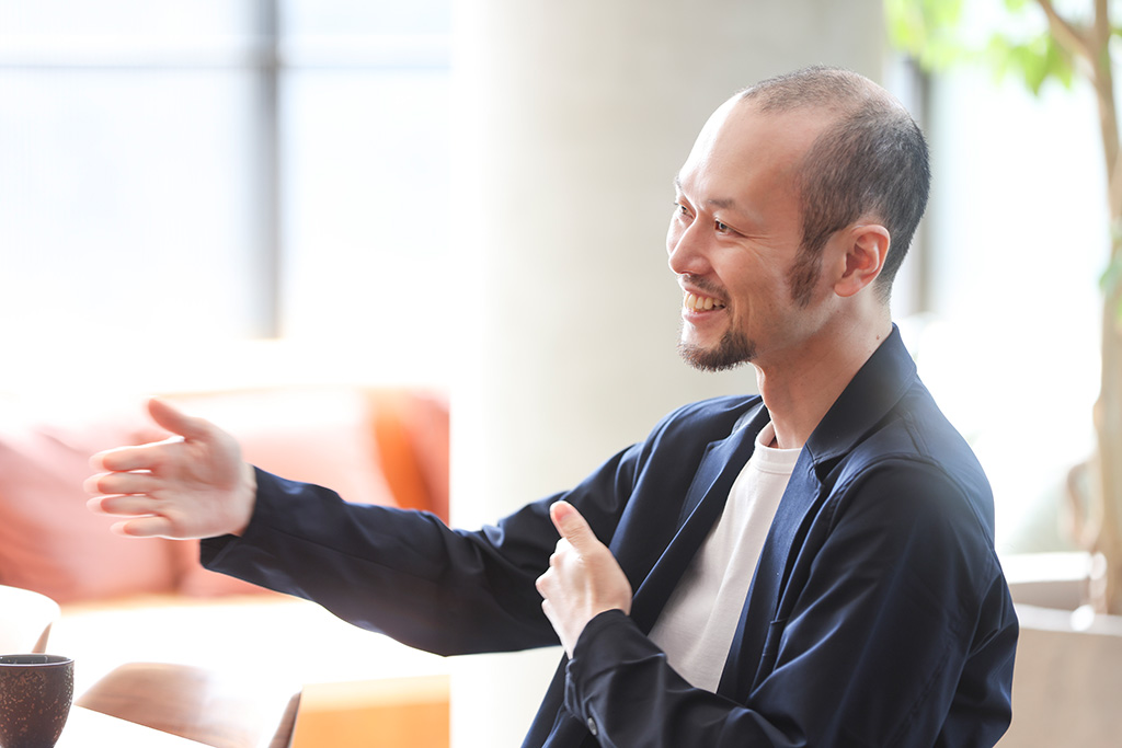 「新たなパーパスを掲げました」と説明する森山さん 「新たなパーパスを掲げました」と説明する森山さん