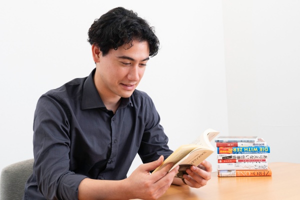 「『若き友人たちへ』は、まさに自分に語りかけてくれているような気分になるんですよね」