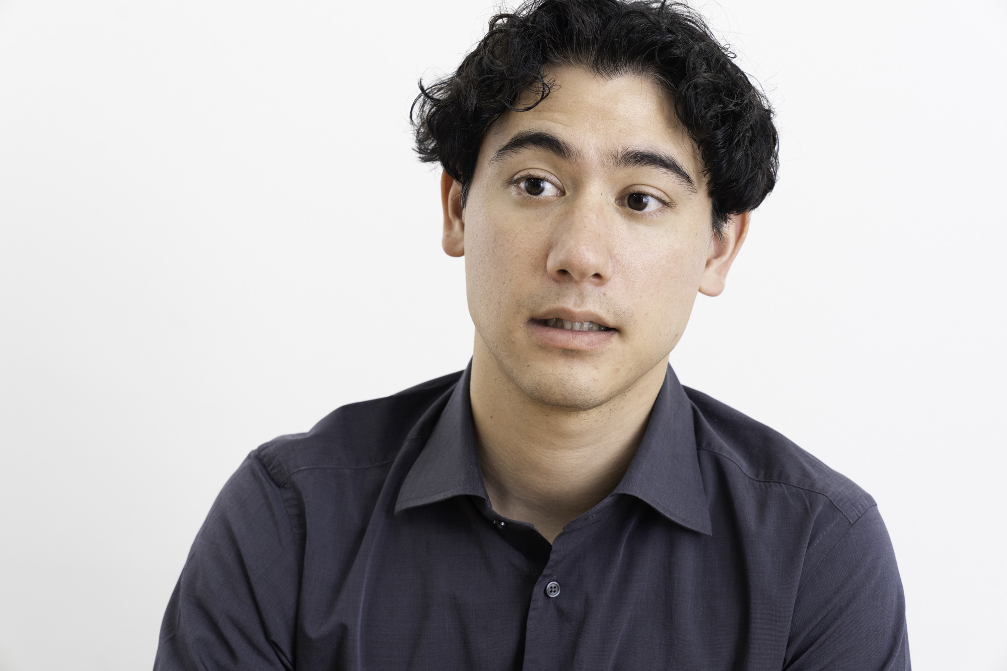 「こういう場合には、やはり電子書籍ではなく手触りや重さを感じられる紙の本がいいなと思いました」