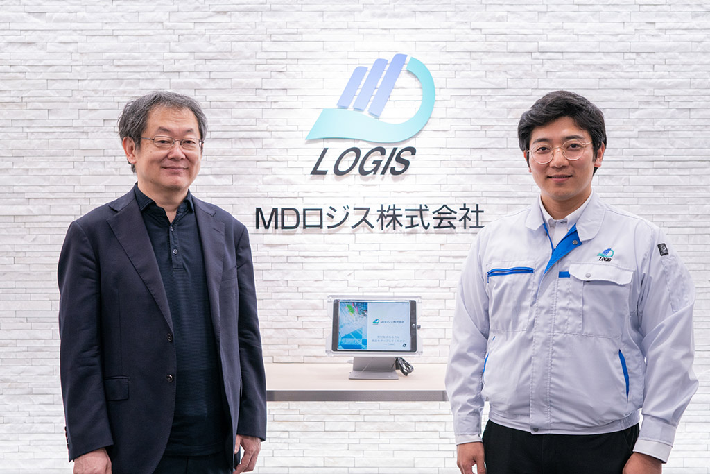 田口義展さん（写真右）と守屋淳さん