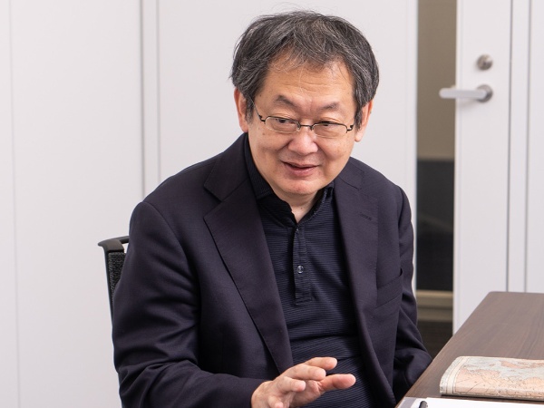 『孫子』の思想が日々のマネジメントにどのように生かされているか、を問う守屋さん 『孫子』の思想が日々のマネジメントにどのように生かされているか、を問う守屋さん