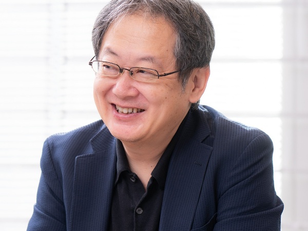 「板橋さんは、本当に幅のある人生を送られているんですね」と語る守屋さん 「板橋さんは、本当に幅のある人生を送られているんですね」と語る守屋さん