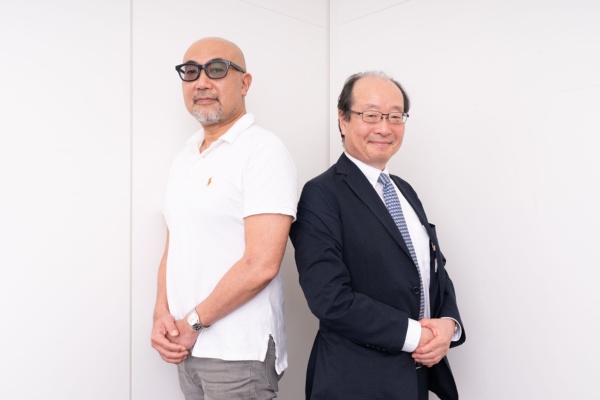 楠木建氏(左)と名和高司氏(右)