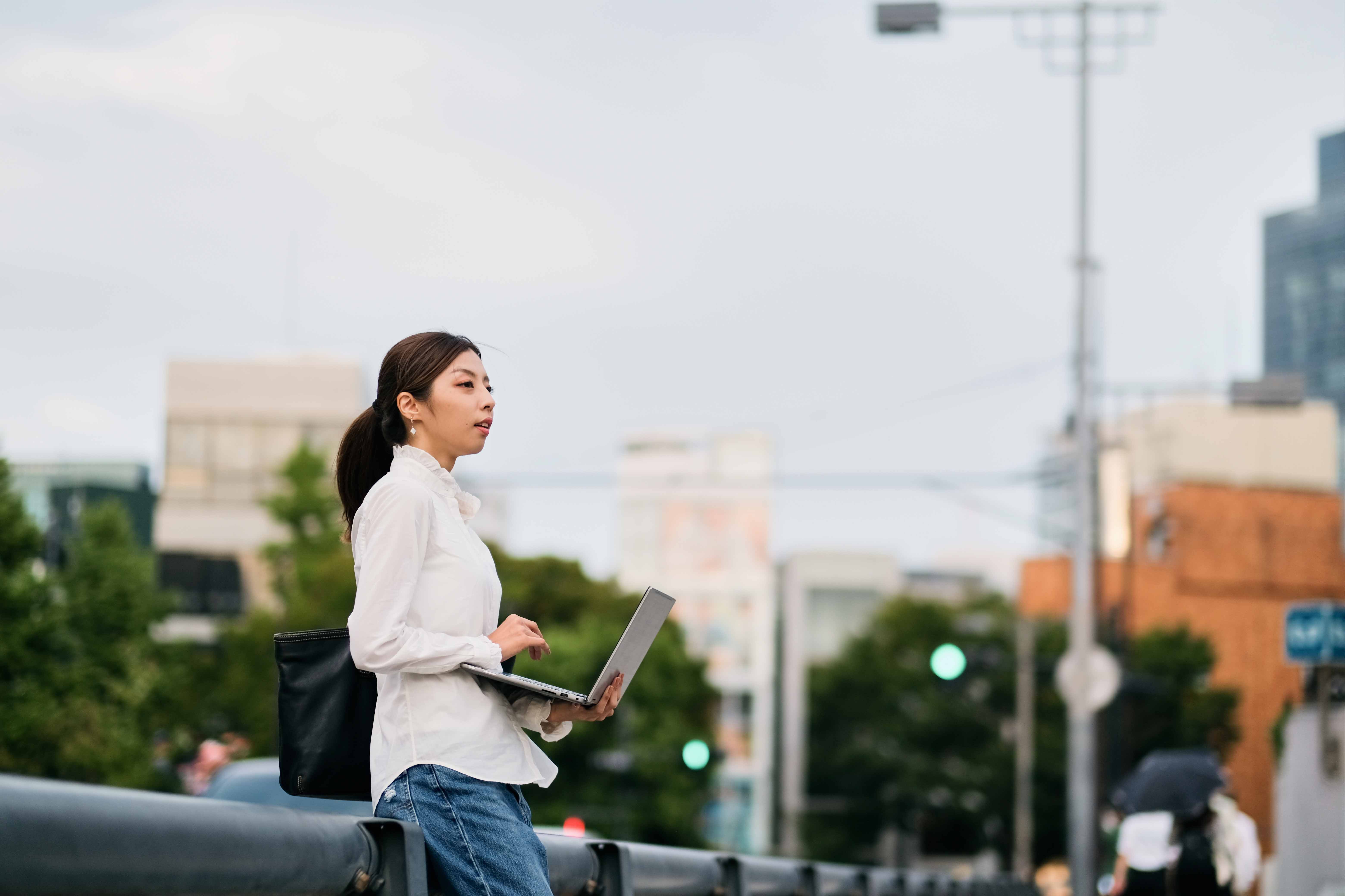 大人だって仕事がいやなこともあるし、会社に行きたくない日があるはず（monzenmachi／stock.adobe.com）