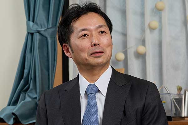 田中孝幸(たなか・たかゆき) 日本経済新聞社編集委員兼論説委員
