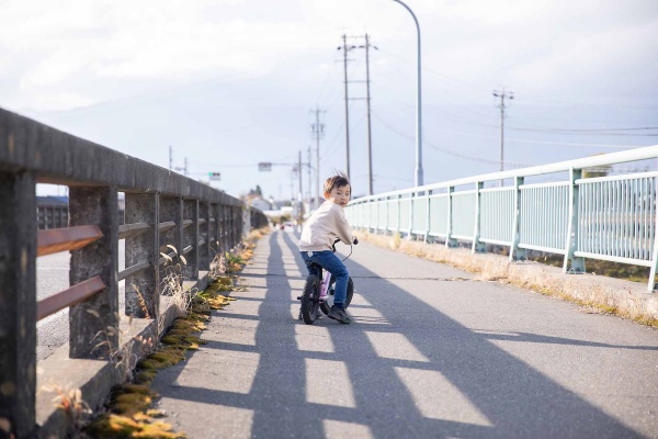 東京に人口が流出するのは若年層の就職の時点だ(写真はイメージ)(写真:健二 中村/stock.adobe.com) 東京に人口が流出するのは若年層の就職の時点だ(写真はイメージ)(写真:健二 中村/stock.adobe.com)