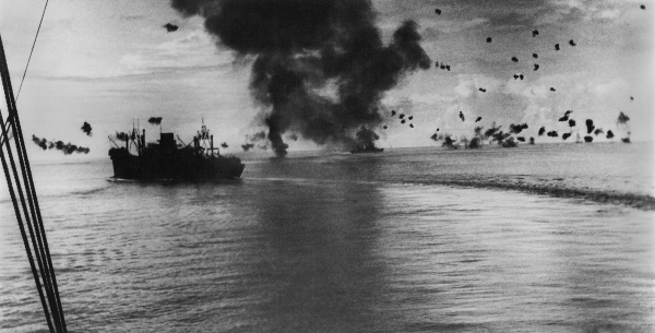 戦争における成功と失敗の関係性をルトワックは「逆説的論理」という概念で説明した(写真:shutterstock)