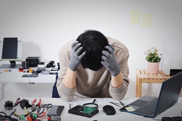 冷静かつ客観的に仕事ができる人は、どのようなアドバイスをするのか? (写真:shutterstock) 冷静かつ客観的に仕事ができる人は、どのようなアドバイスをするのか? (写真:shutterstock)