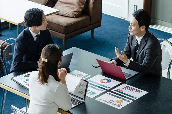 破壊的技術への対応が遅れる原因は現場のマネジャーにもある(写真:shutterstock) 破壊的技術への対応が遅れる原因は現場のマネジャーにもある(写真:shutterstock)