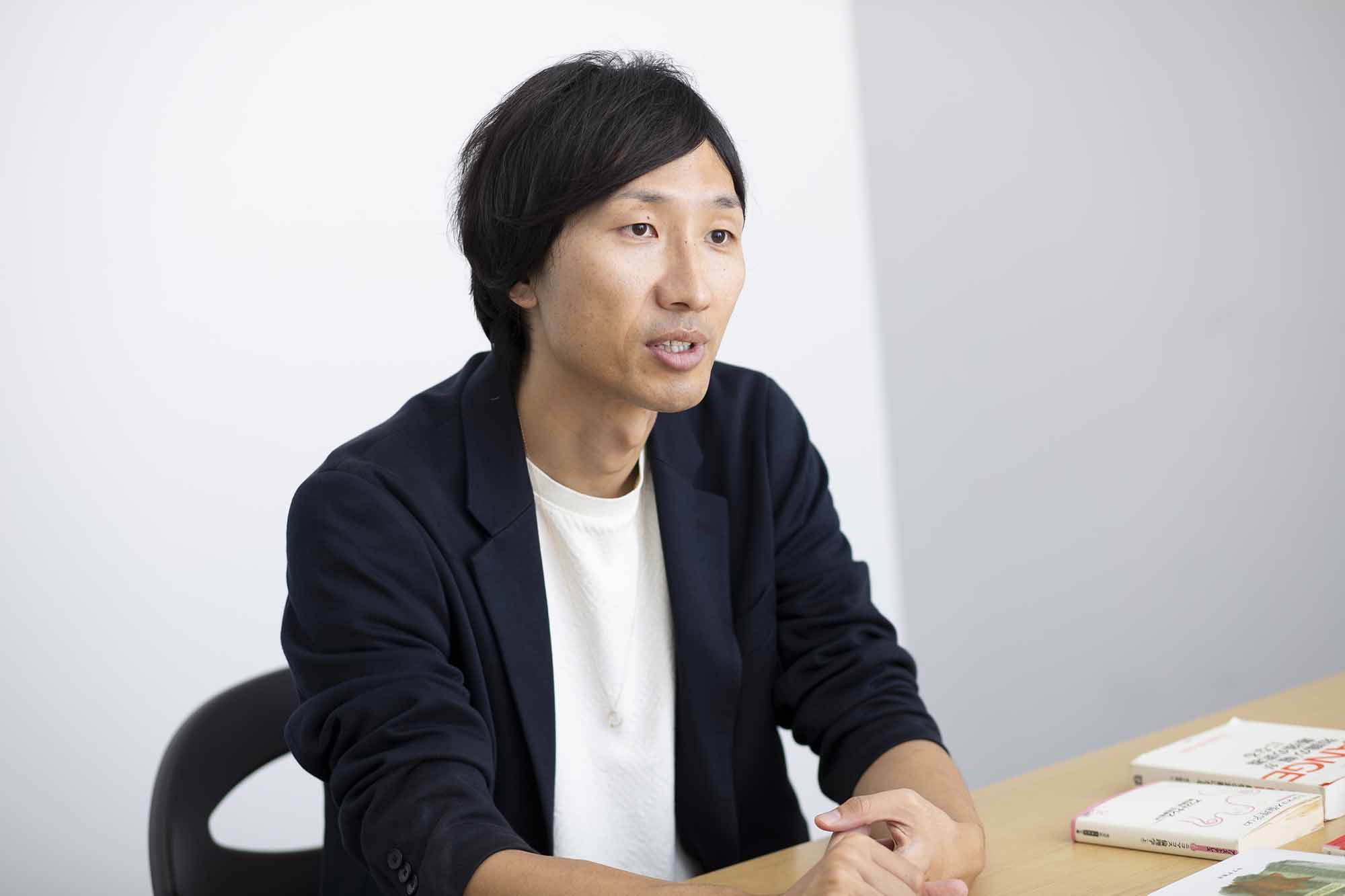 「自分はどんどん卑屈になっていくのに、職場は器の大きい人が多くて、非の打ちどころがない。極端な思考癖のせいで、『誰かミスしてくれないかな』と考えるまで追い詰められていきました」