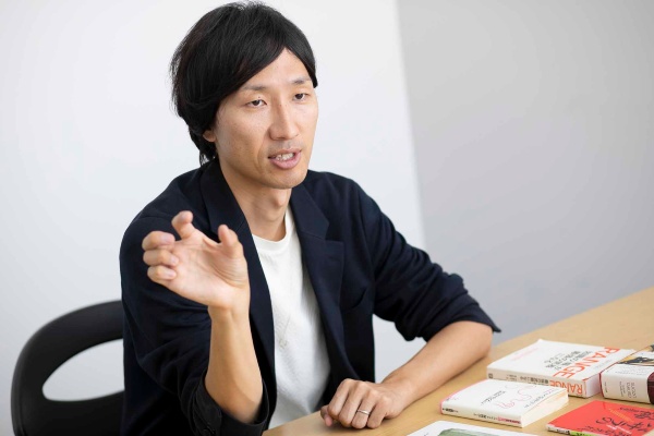 『夜と霧』のように現職と全く関係のない本との偶然の出合いが、困難打破のカギになることがある 『夜と霧』のように現職と全く関係のない本との偶然の出合いが、困難打破のカギになることがある