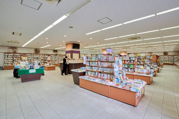 同志社生協「良心館ブック&ショップ」生協書店としては全国屈指の規模を誇る 同志社生協「良心館ブック&ショップ」生協書店としては全国屈指の規模を誇る