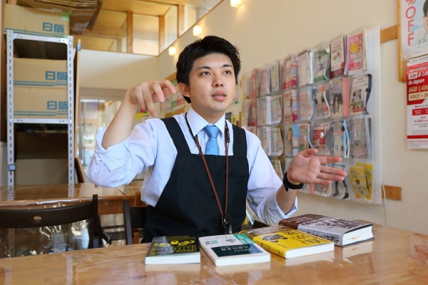「読み始めた本は最後まで読み切らなければいけないという意識がハードルになっているのでは」 「読み始めた本は最後まで読み切らなければいけないという意識がハードルになっているのでは」
