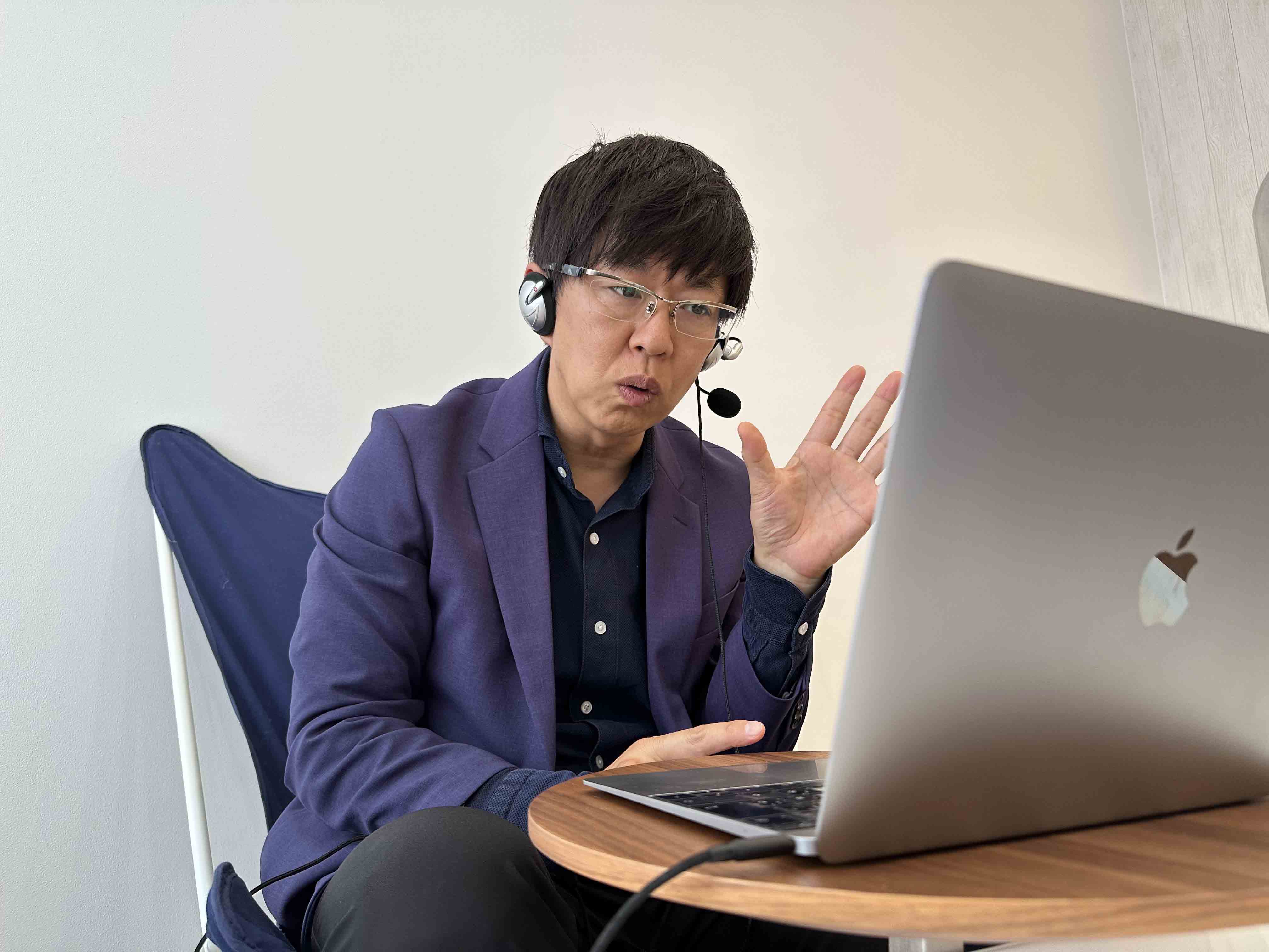 臼井由妃×土井英司 「やめるべきことリスト」が生む自由 | 日経BOOKプラス