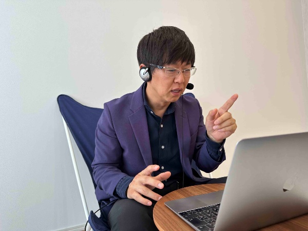 「損得勘定で付き合っていた人は、人生の後半では関わりが薄れていくのかな」と話す土井さん(写真/土井さん提供)